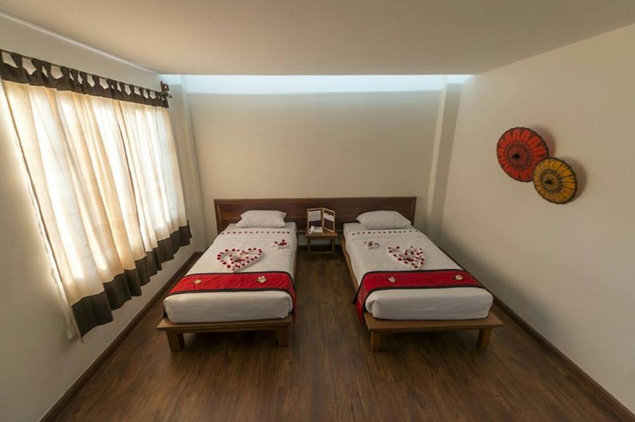 מאולמיין Hotel Queen Jamadevi מראה חיצוני תמונה