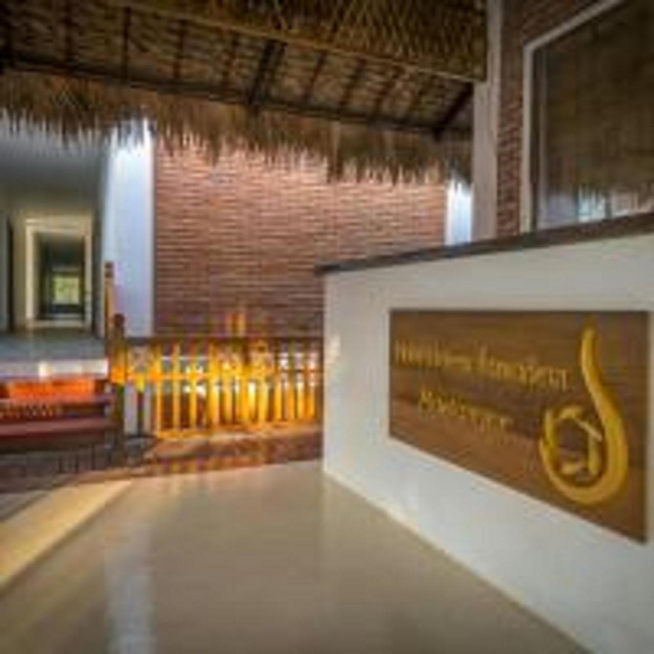 מאולמיין Hotel Queen Jamadevi מראה חיצוני תמונה